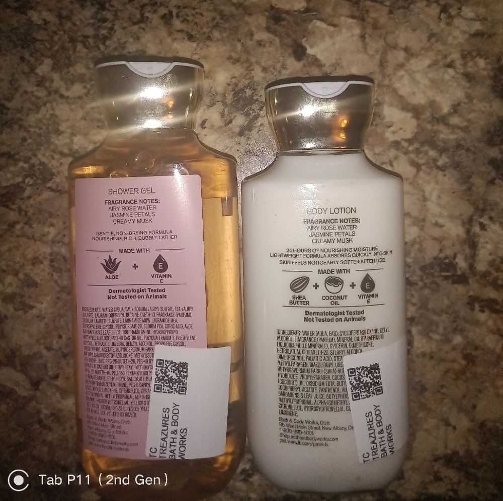Bath & Body Works Rose Shower Gel and Body Lotion Set. New. - Picture 4 of 5